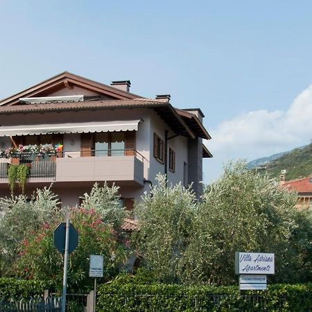 Appartamenti Villa Adriana Torbole Sul Garda Exterior foto